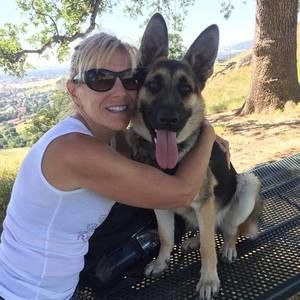 Meet your Posher, Brenda